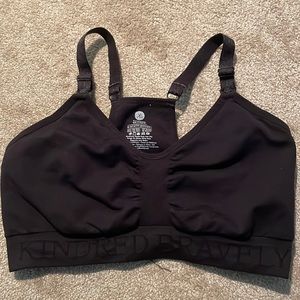 Sublime® Hands-Free Pumping & Nursing Sports Bra | Black - Medium-Busty